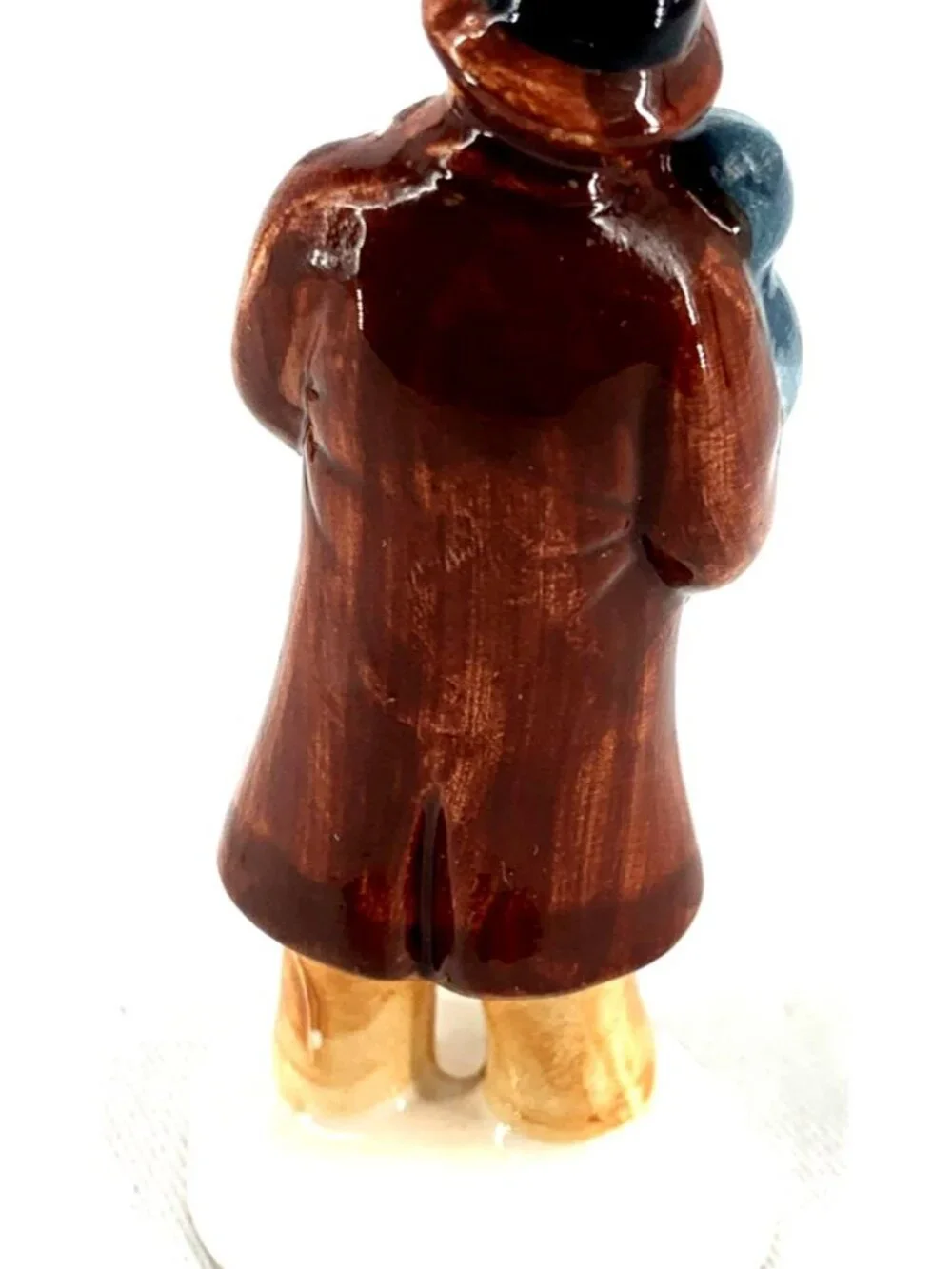 Dept 56 Caroling Family Christmas Snow Village Set of 3 Figures #5105-5 Porcelai